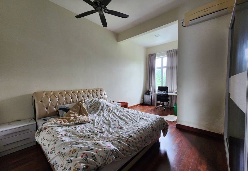 Bina Park Bandar Seri Alam