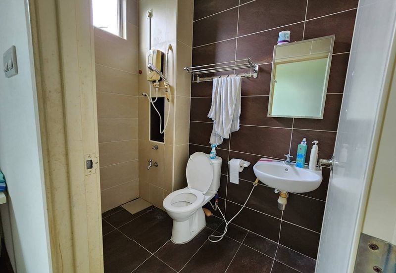 Bina Park Bandar Seri Alam