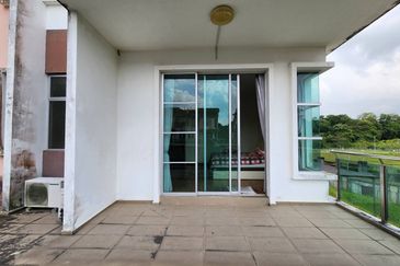 Bina Park Bandar Seri Alam