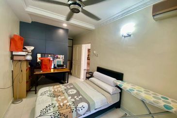 Taman Nong Chik Heights