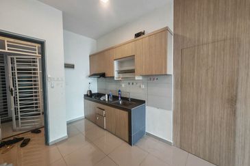 D'Carlton Seaview Residences (Seri Mega)