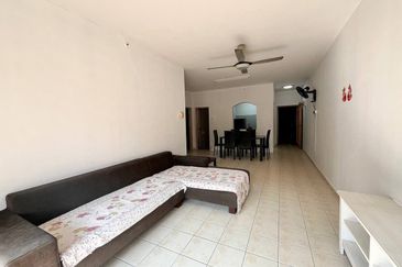 Prima Regency (Abbey Court)