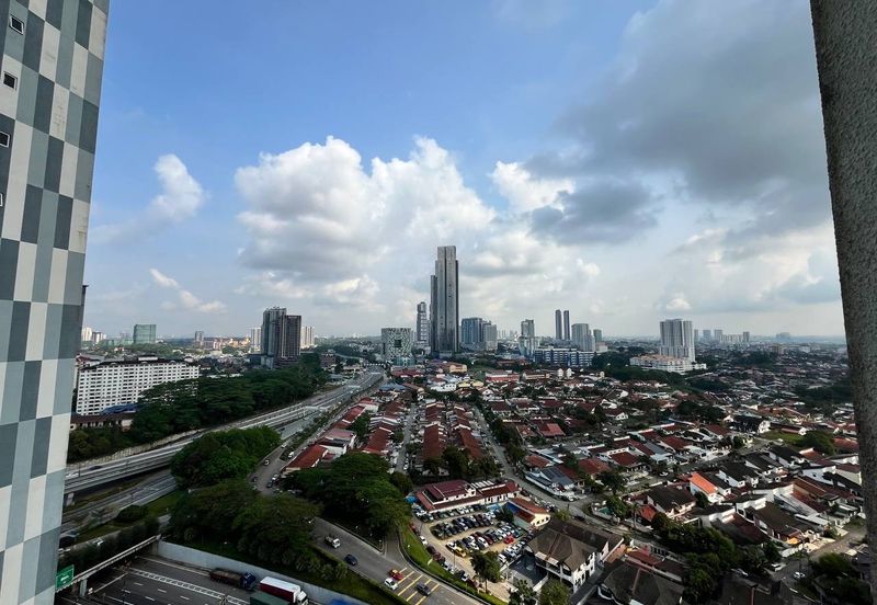 Paragon Suites @ CIQ