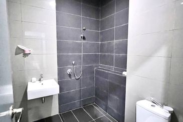 The Canal Garden South, Horizon Hills