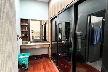 The Canal Garden South, Horizon Hills