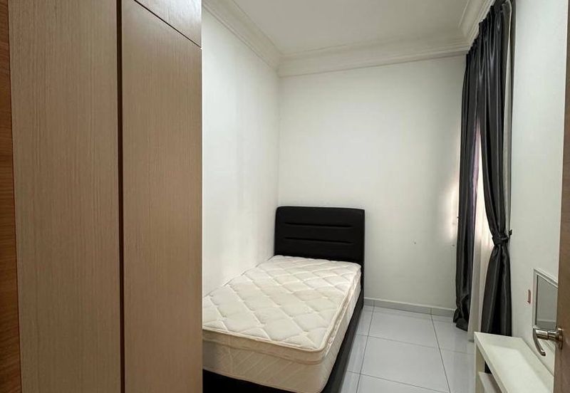 Prima Regency (Savoy Court)