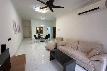 Prima Regency (Savoy Court)