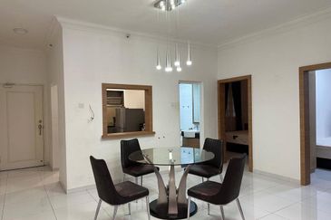 Prima Regency (Savoy Court)