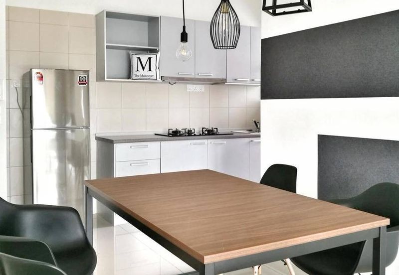 Dedaun Hijau (Greenfield Regency)