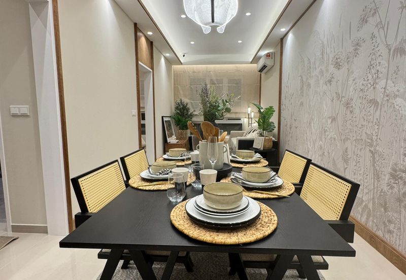 M Grand Minori, Taman Pelangi