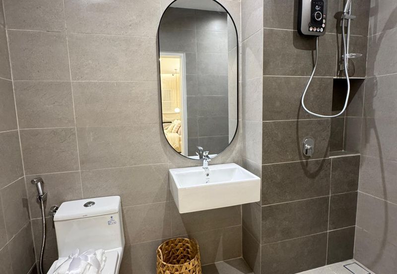 M Grand Minori, Taman Pelangi 