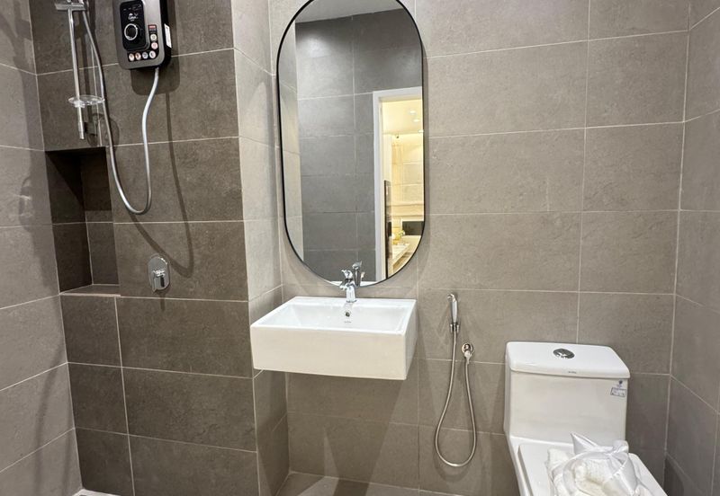 M Grand Minori, Taman Pelangi 