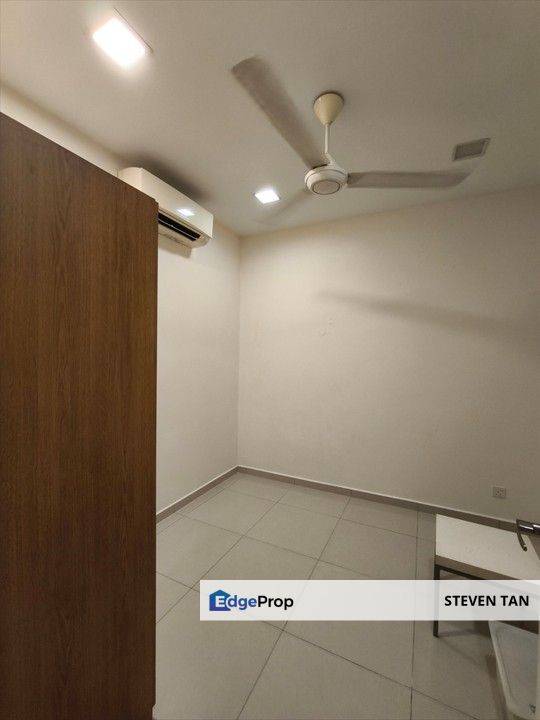 SS 5 Renovated 1.5 Storey Link House, Selangor, Kelana Jaya
