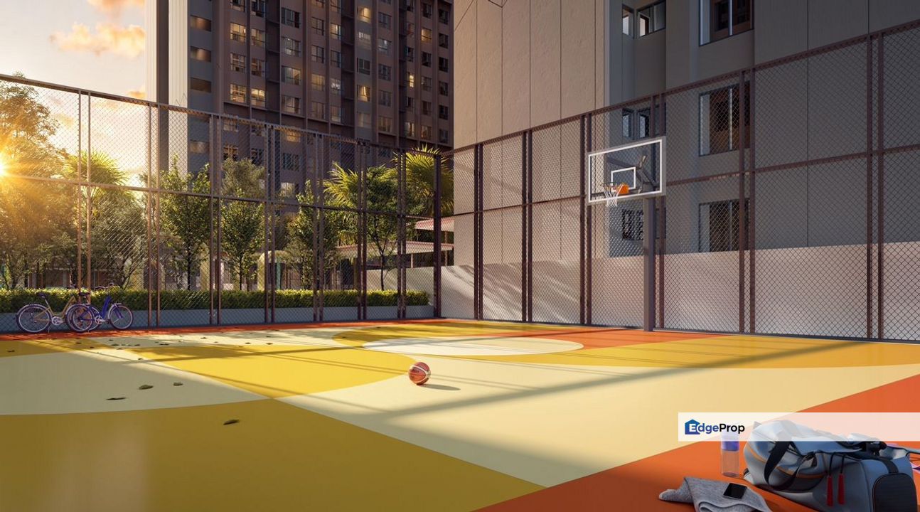 Large Living Room , Large Bed Room  , Near By Pavilion 2 , Kuala Lumpur, Bukit Jalil