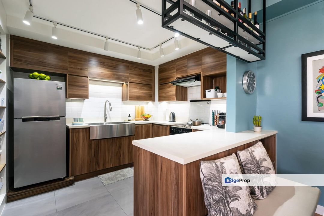 Walk to LRT , Near by Pavilion 2 , Award-Winning Developer, Kuala Lumpur, Bukit Jalil