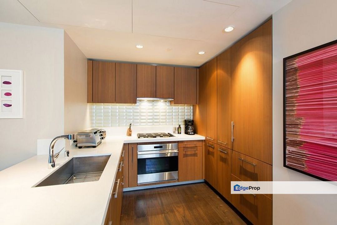 Walk to LRT , Near by Pavilion 2 , Kuala Lumpur, Bukit Jalil