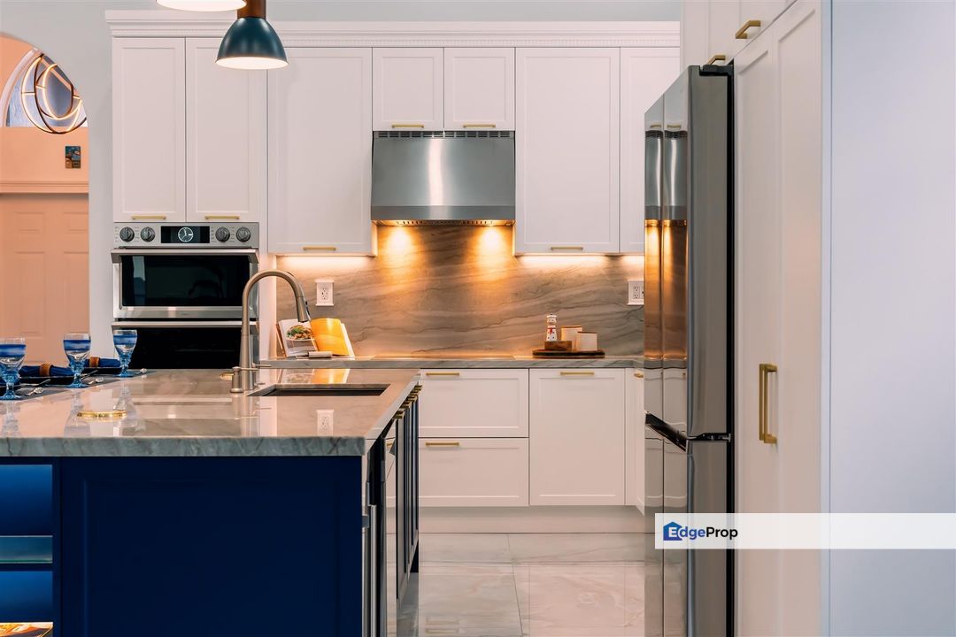 Walk to Park , Near by Pavilion 2 , Convenient Location, Kuala Lumpur, Bangsar