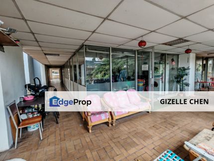 Corner shop lot with ready business opportunity at Bukit Oug Condo, Kuala Lumpur, Bukit Jalil