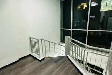 Pusat Komersil Southgate