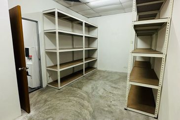 Pusat Komersil Southgate