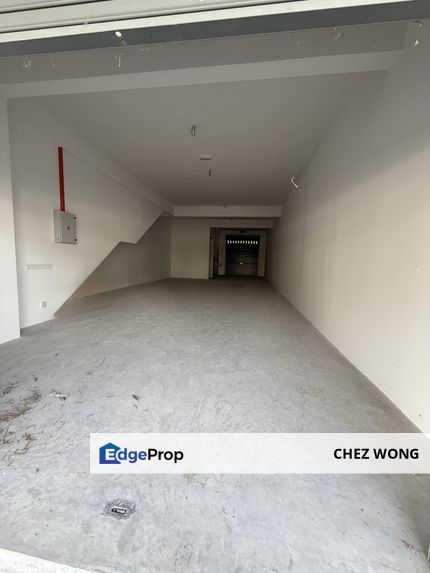 Prime Ground Floor Shop/Office for Rent in Uptown Rimbayu, Available Now!, Selangor, Telok Panglima Garang