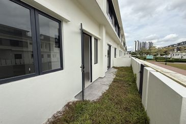 Gemala Residences @ Tropicana Aman