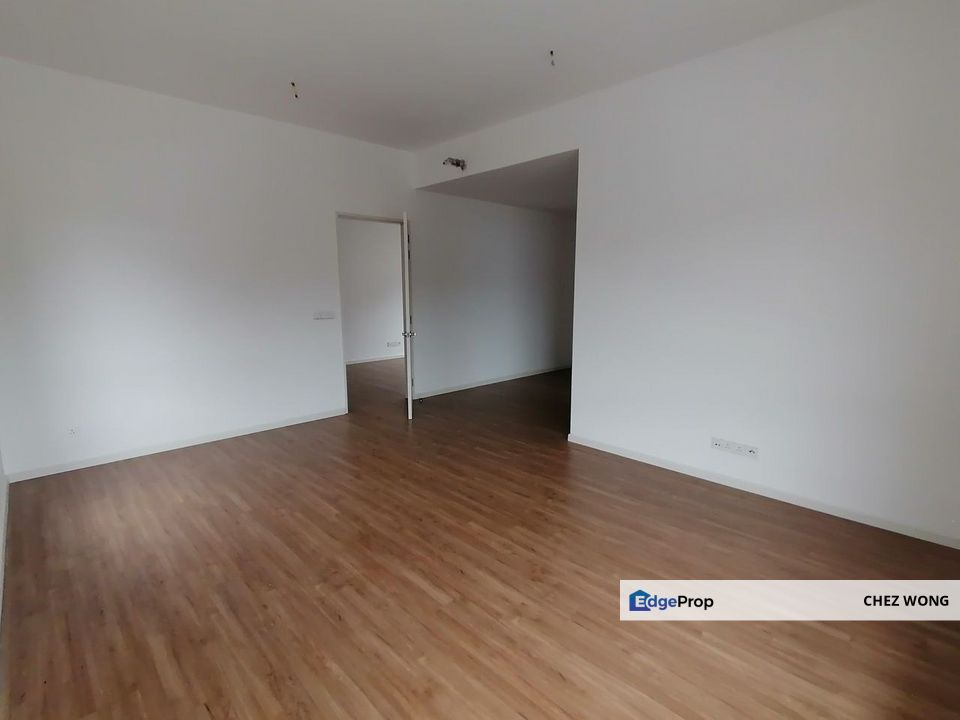 Freesia Residence: Spacious 2 Storey Park Villa with 3,770 sqft Built Up Size For Sale in Tropicana Aman, Selangor, Telok Panglima Garang