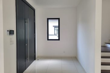 Freesia Residences @ Tropicana Aman