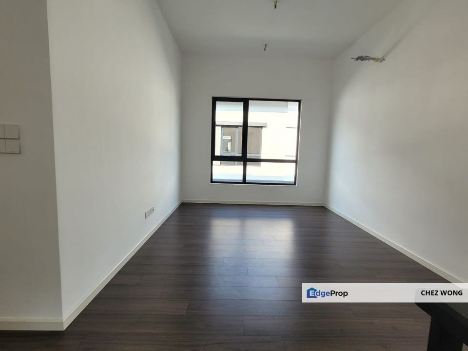 Freesia Residence: Spacious 2 Storey Park Villa with 48 x 80 Land Size Size For Sale in Tropicana Aman, Selangor, Telok Panglima Garang