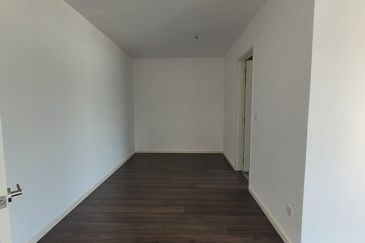 Freesia Residences @ Tropicana Aman