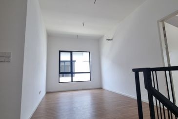 Freesia Residences @ Tropicana Aman