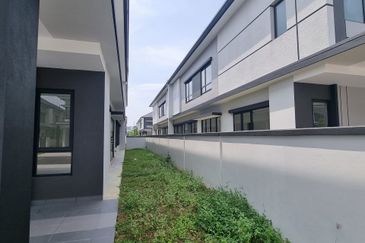 Freesia Residences @ Tropicana Aman