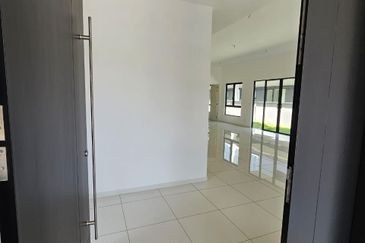 Freesia Residences @ Tropicana Aman