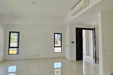 Freesia Residences @ Tropicana Aman