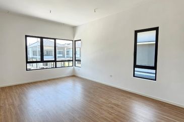 Freesia Residences @ Tropicana Aman