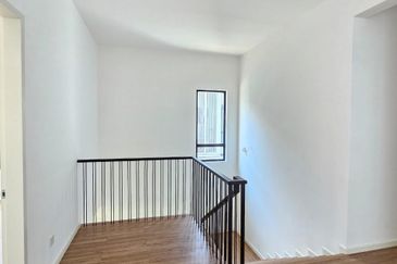 Freesia Residences @ Tropicana Aman