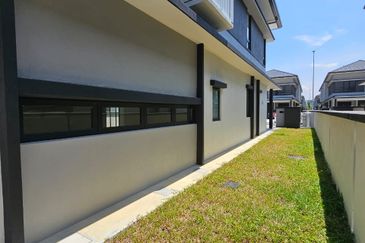 Freesia Residences @ Tropicana Aman