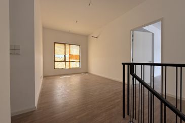 Freesia Residences @ Tropicana Aman