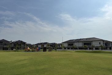 Freesia Residences @ Tropicana Aman