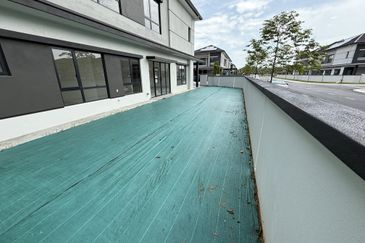 Freesia Residences @ Tropicana Aman