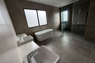 Freesia Residences @ Tropicana Aman