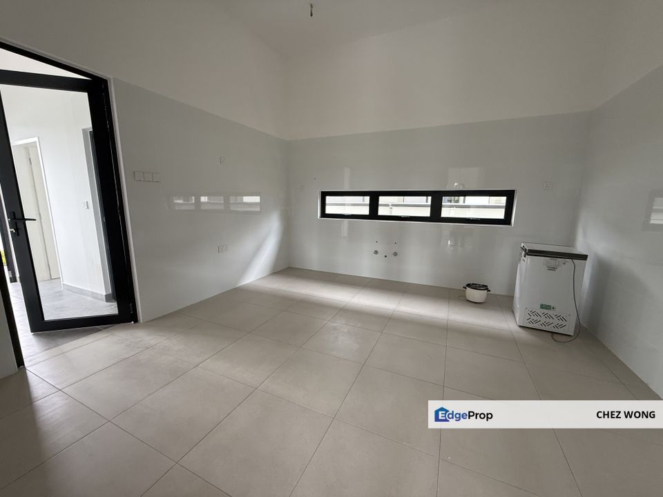 Corner Bungalow 5,354 sqft Built Up for Rent in Freesia Residence @ Tropicana Aman, Selangor, Telok Panglima Garang