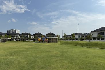 Freesia Residences @ Tropicana Aman