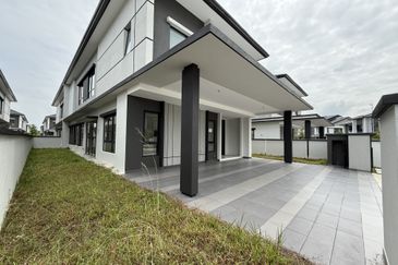 Freesia Residences @ Tropicana Aman