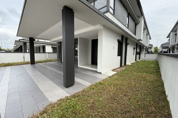 Freesia Residences @ Tropicana Aman