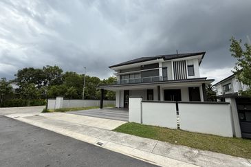 Freesia Residences @ Tropicana Aman