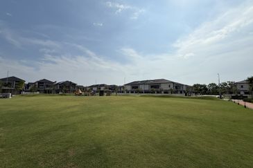 Freesia Residences @ Tropicana Aman