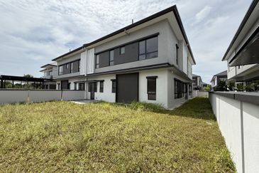 Freesia Residences @ Tropicana Aman