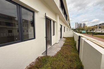 Gemala Residences @ Tropicana Aman