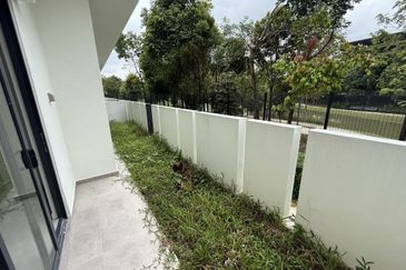 Gemala Residences @ Tropicana Aman